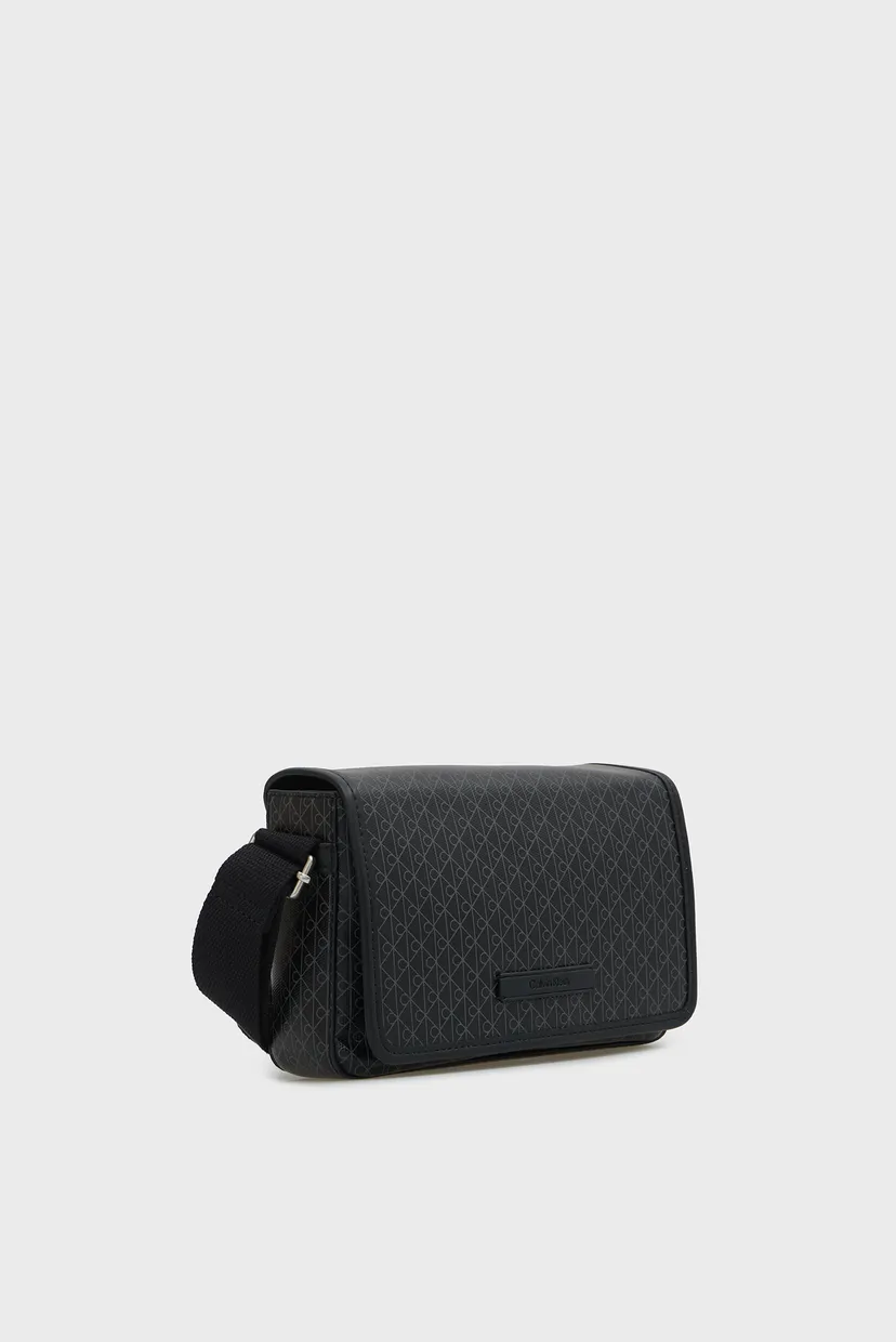 Мужская черная сумка с узором EMBLEM COATED FLAP 3