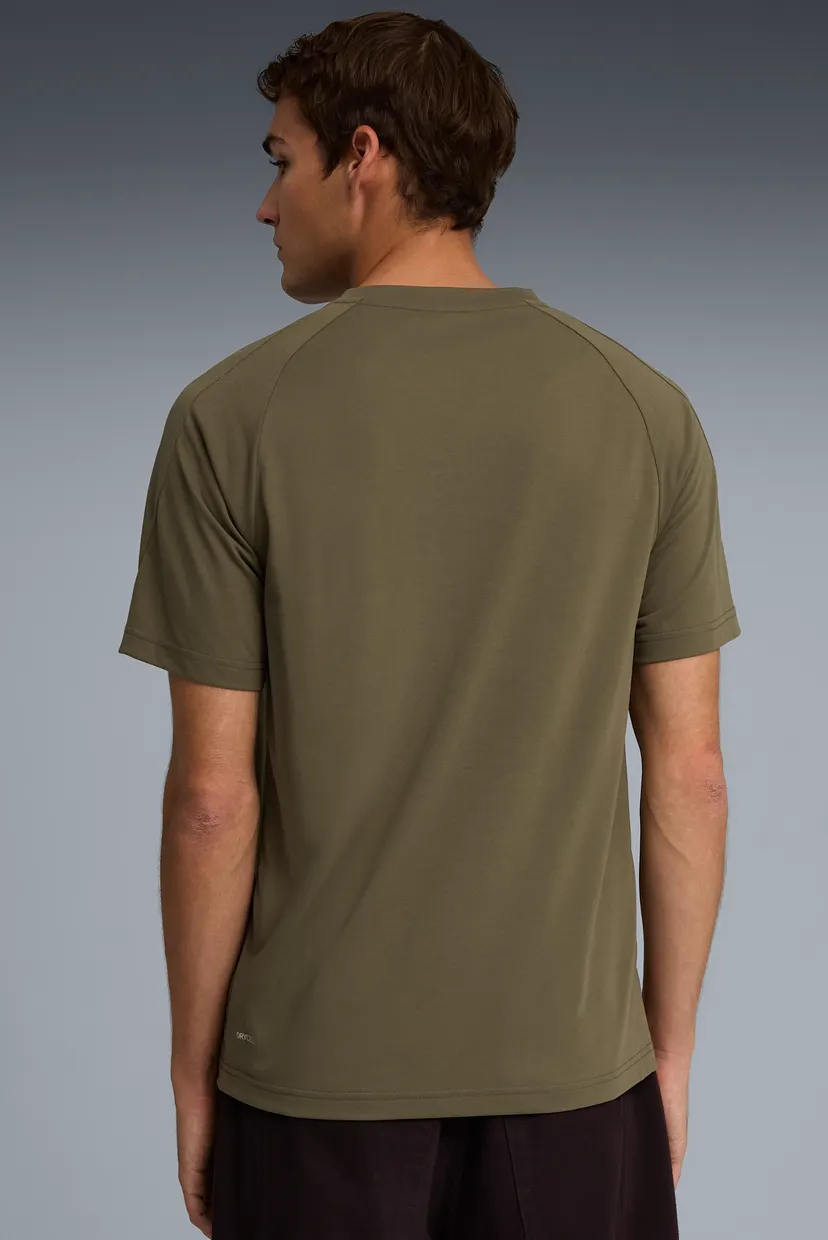 Чоловіча оливкова футболка Evostripe Tee Men 3