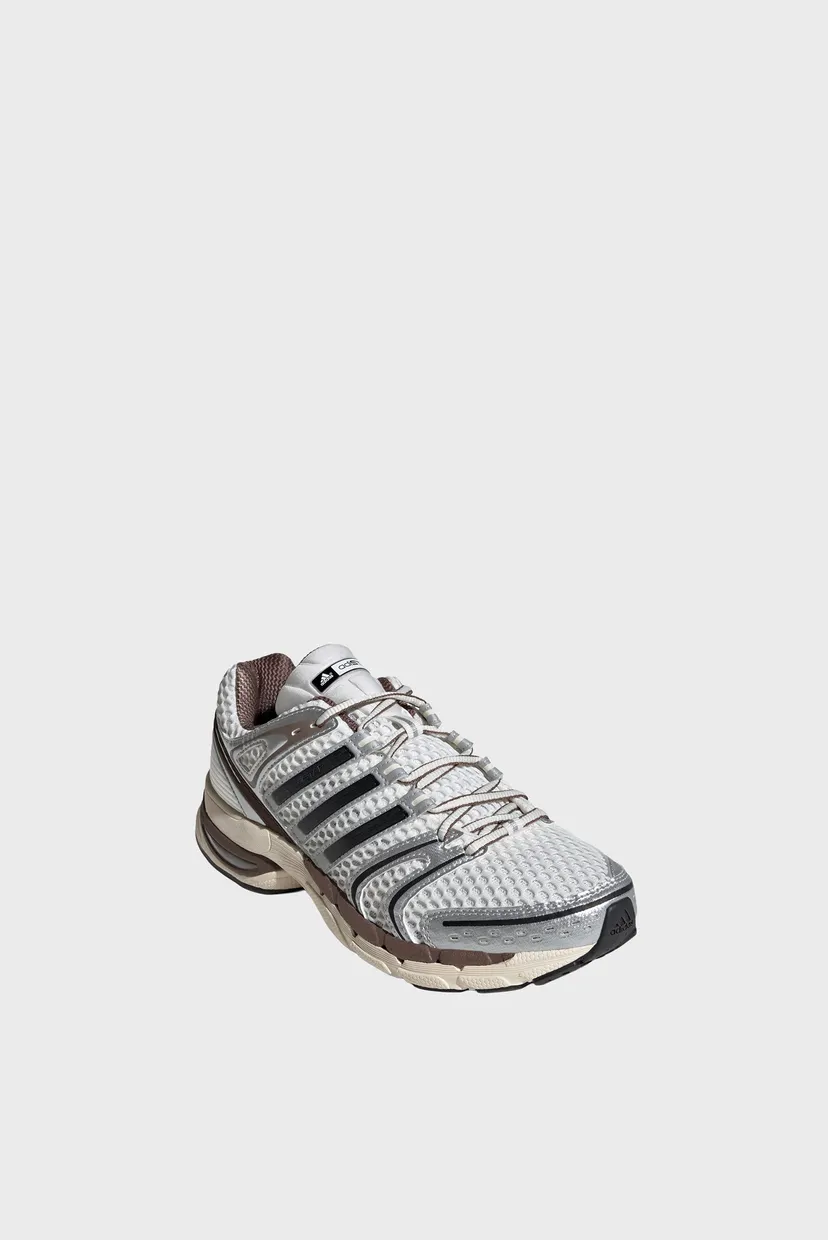 Белые кроссовки ADISTAR CONTROL 5 3