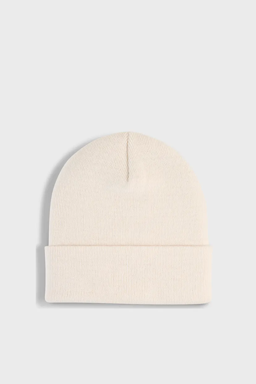 Белая шапка Metal PUMA CAT High Crown Beanie 3