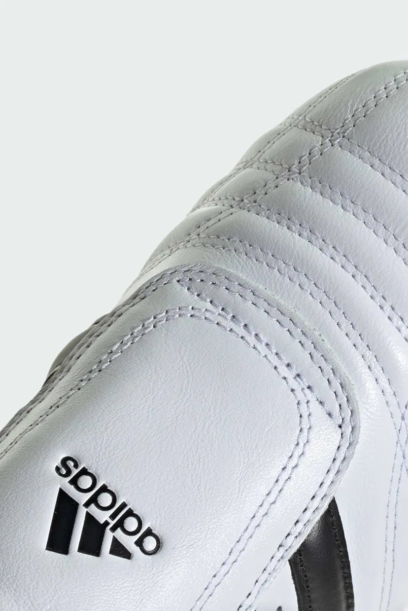 Жіночі білі шкіряні кросівки adidas Taekwondo 9
