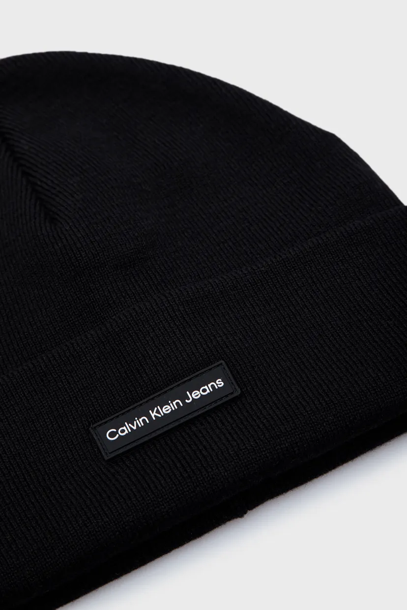 Чоловіча чорна шапка INST PATCH BEANIE 4