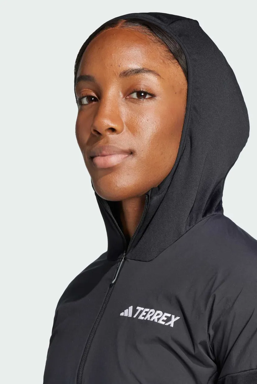 Женская черная ветровка Terrex Xperior Climawarm+ Wind Light Fleece Hooded 4