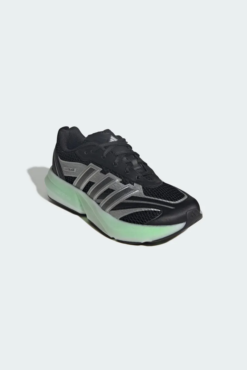 Мужские черные кроссовки Lightblaze Glow 4