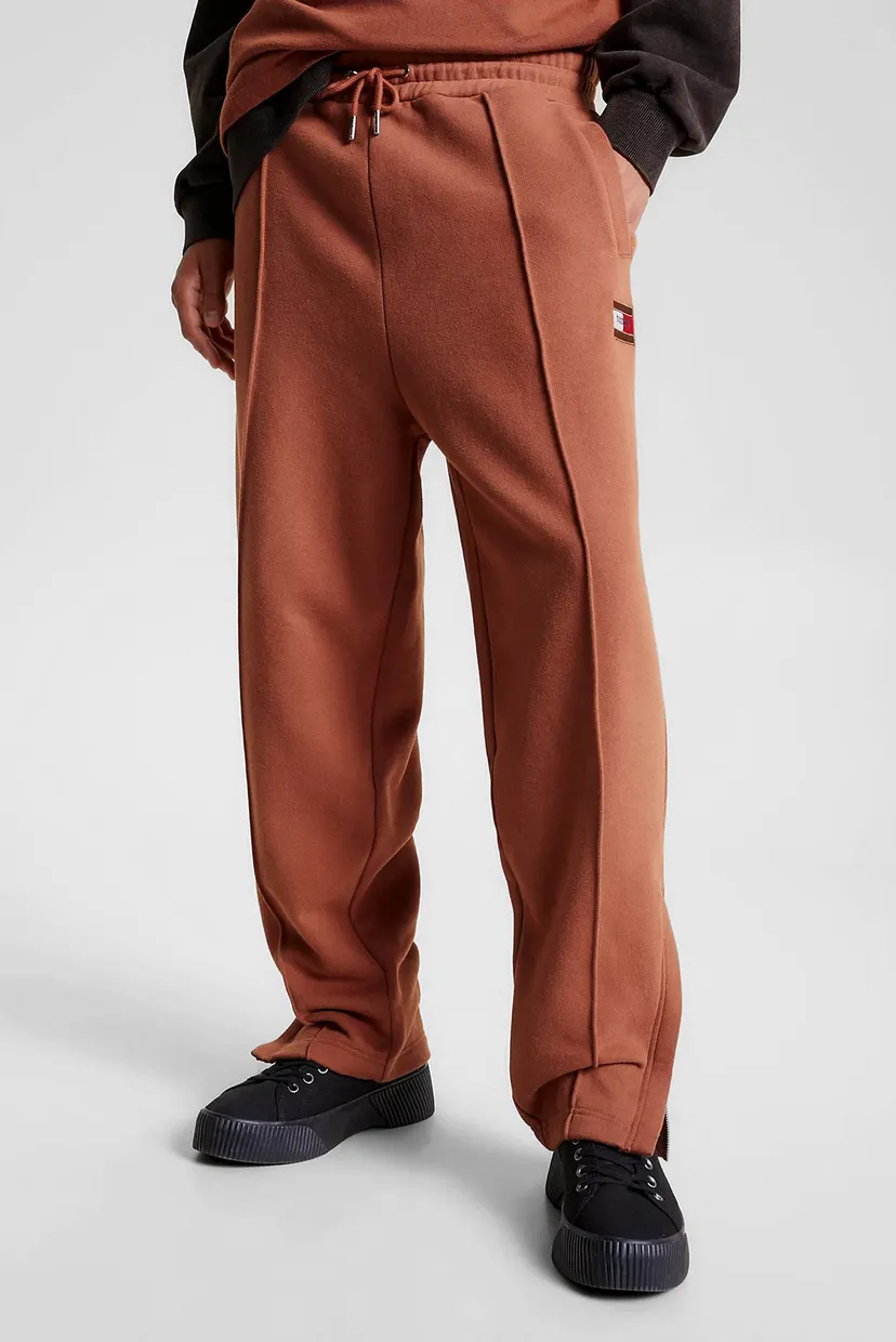 Коричневые спортивные брюки TJCU ESS GARMENT WASH SWEATPANT (унисекс) 3