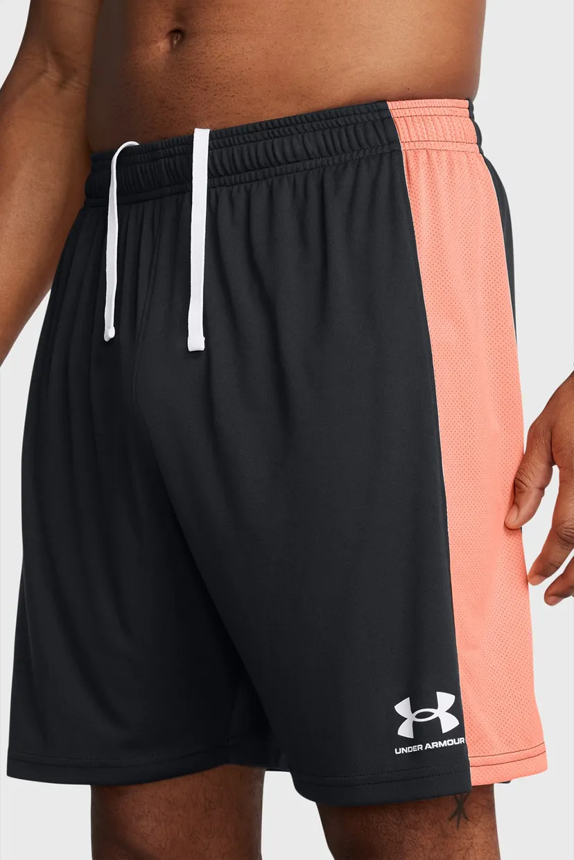 Чоловічі чорні шорти UA M's Ch. Knit Short 4