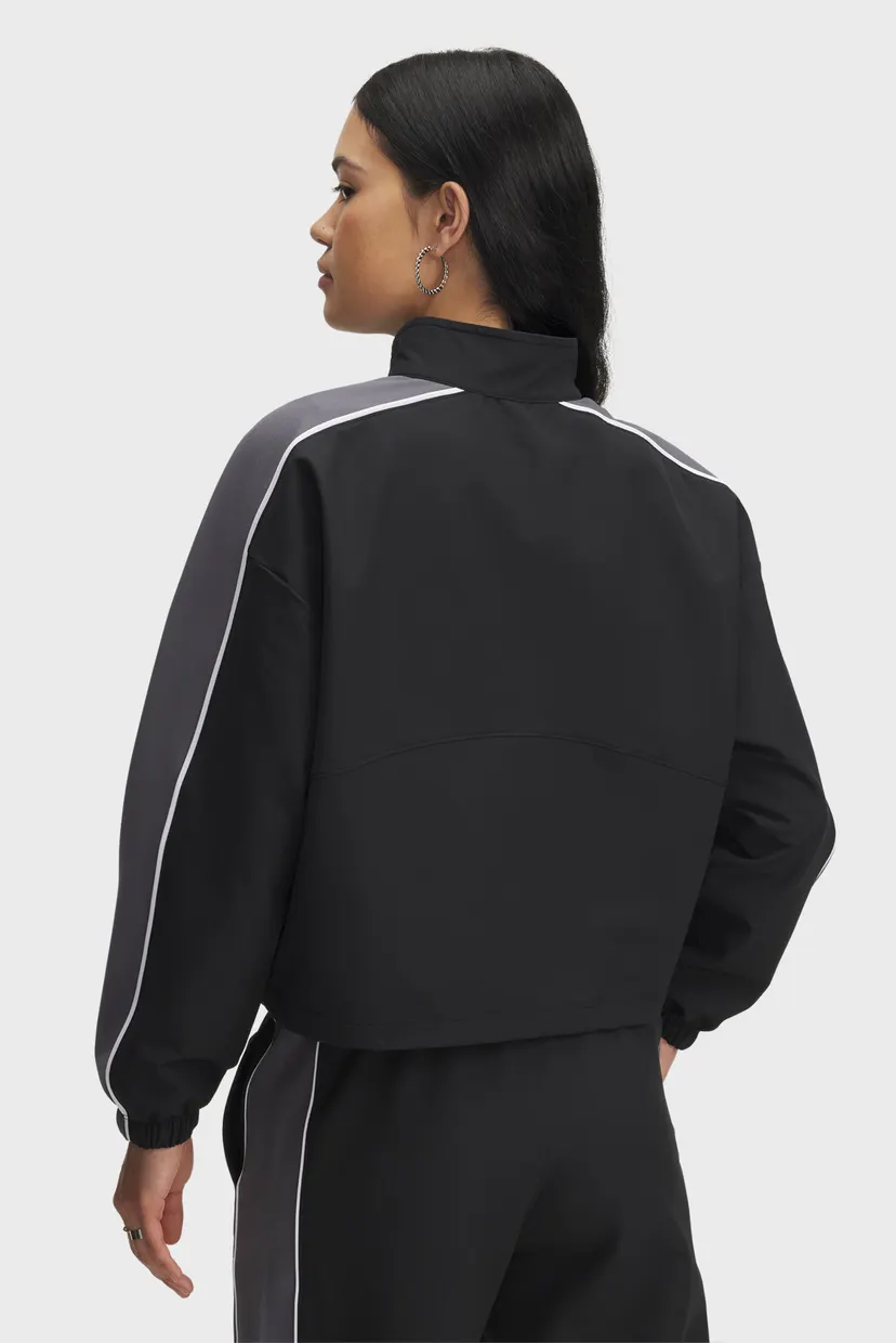 Жіноча чорна вітровка UA Rival Swoven Jacket 3