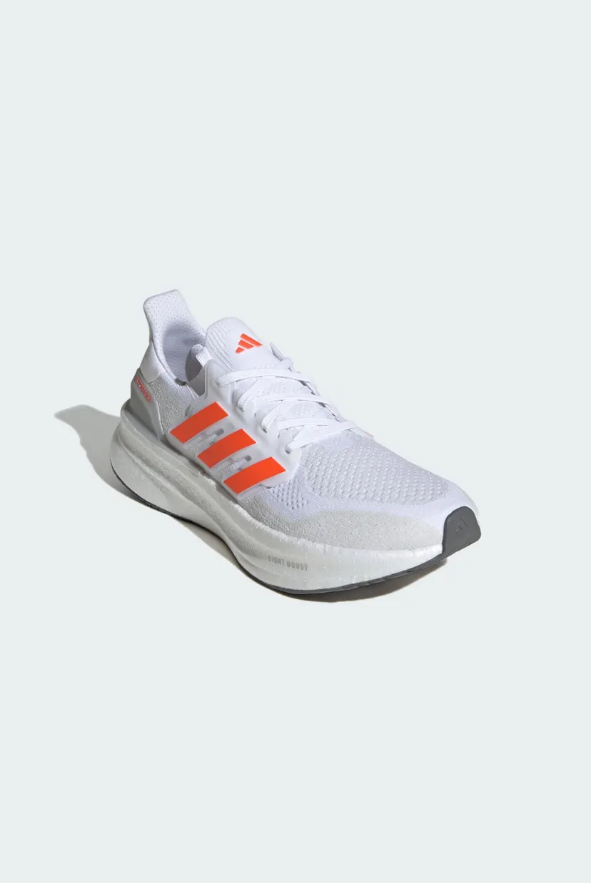 Чоловічі білі кросівки Ultraboost 5 4