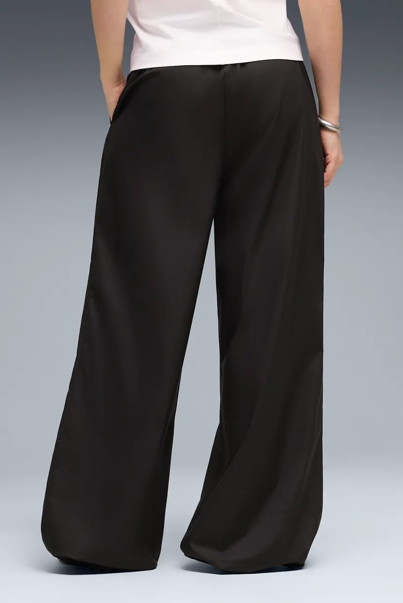Женские черные спортивные брюки PUMATECH SENSE windCELL Pants Women 3