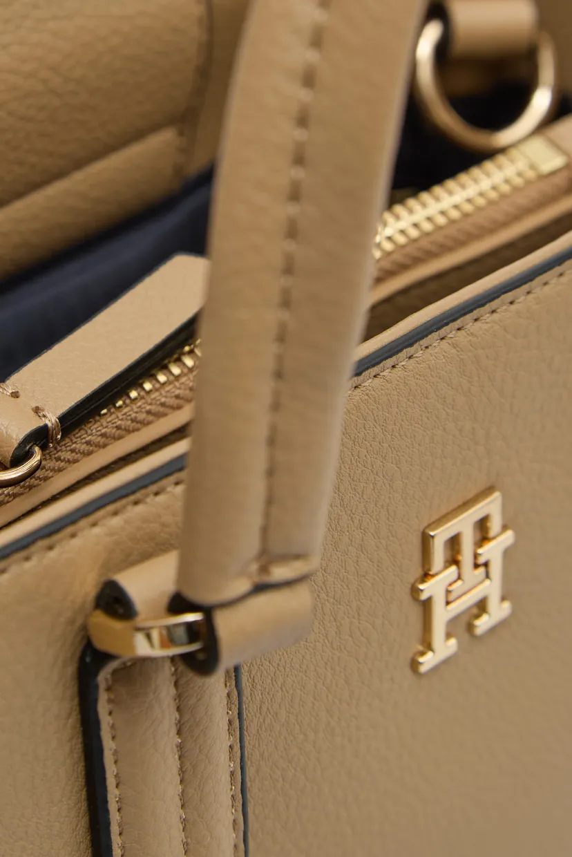 Жіноча бежева сумка DAILY MINI TOTE 5