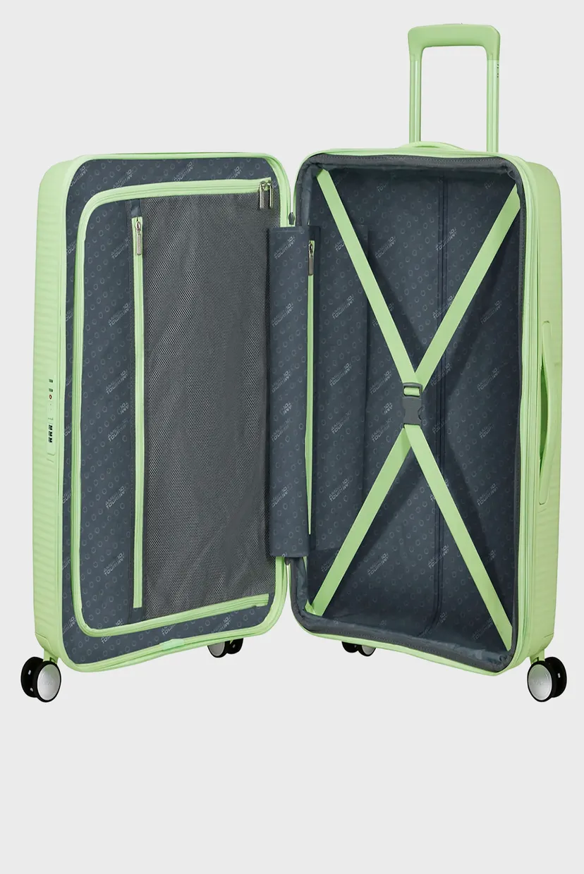 Жіноча зелена валіза 67 см SOUNDBOX KIWI GREEN 5