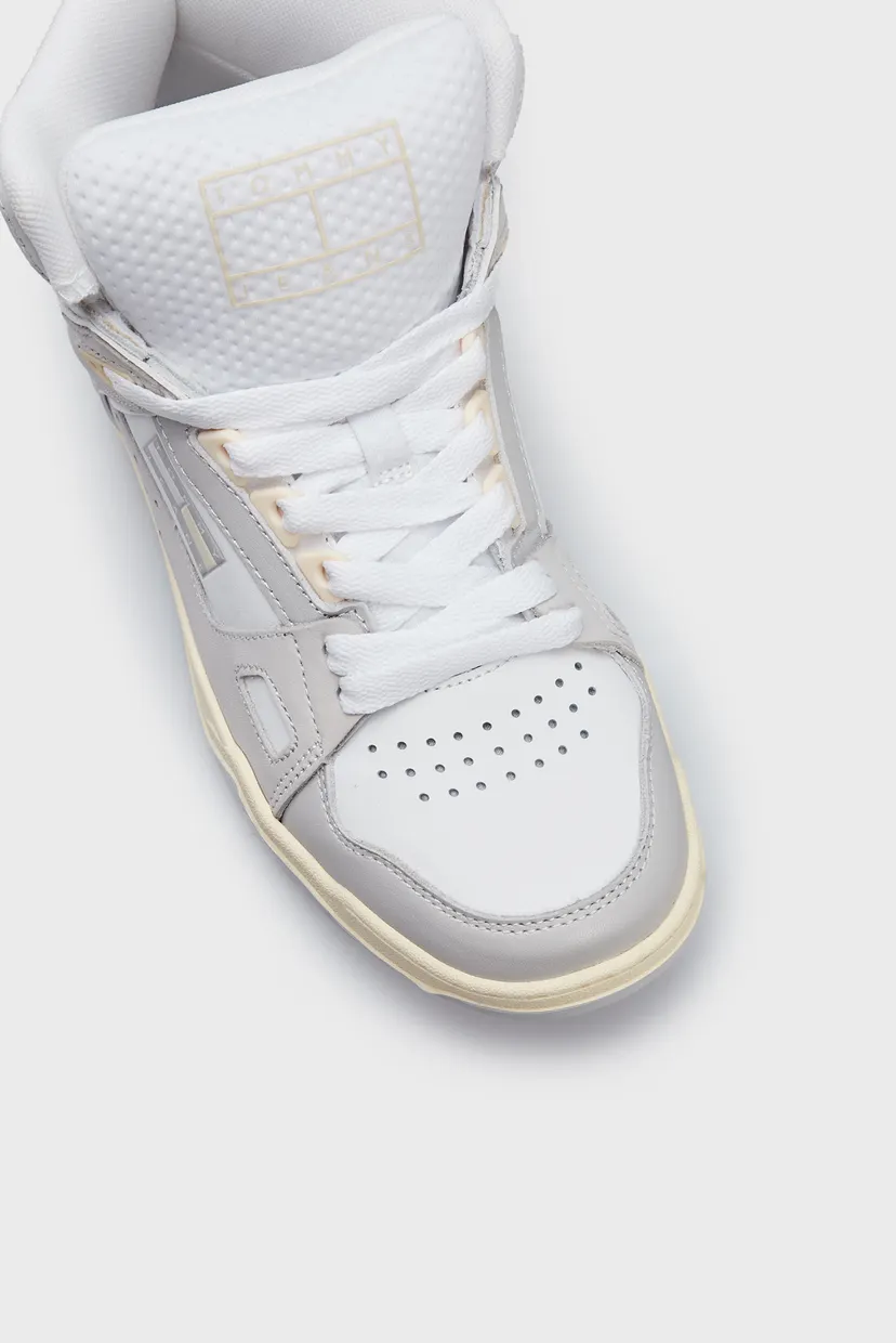 Жіночі білі шкіряні кросівки TOMMY JEANS WMN SKATE MID 4