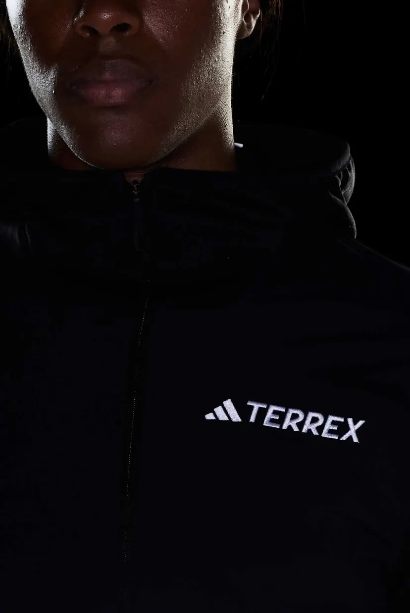 Жіноча чорна вітровка Terrex Xperior Climawarm+ Wind Light Fleece Hooded 6