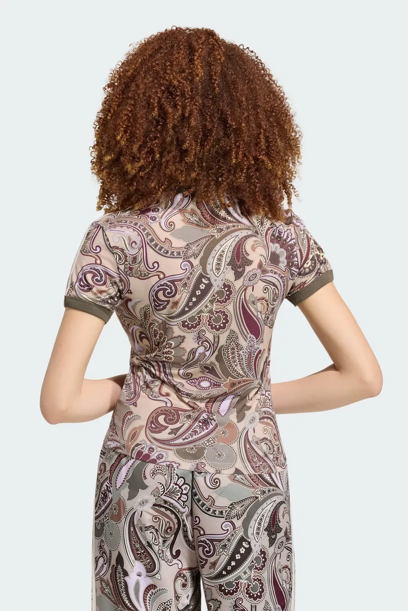 Жіноча футболка з візерунком ADIDAS LIBERTY LONDON CALI 3
