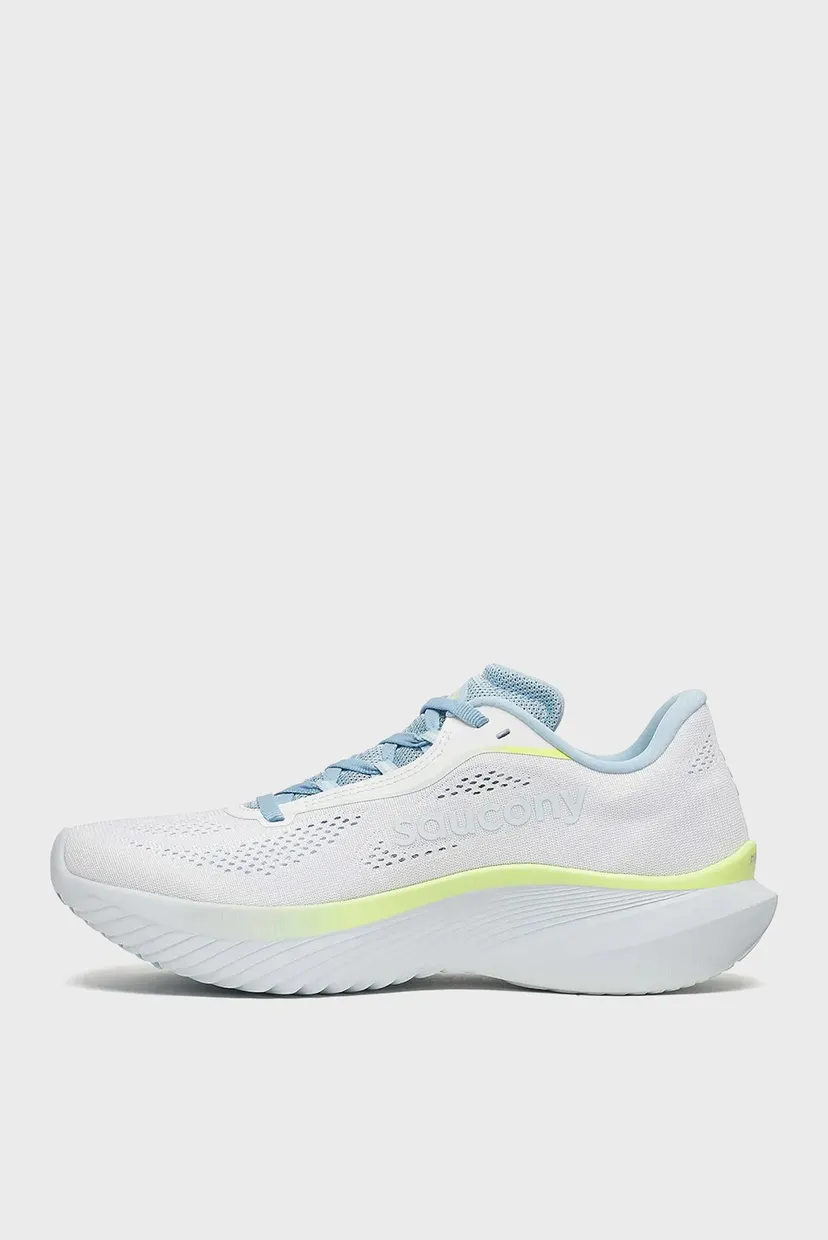Женские белые кроссовки KINVARA 15 4