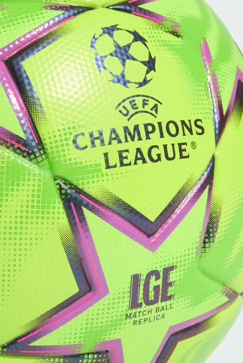 Салатовий м'яч UEFA Champions League 26/27 League Winter 4