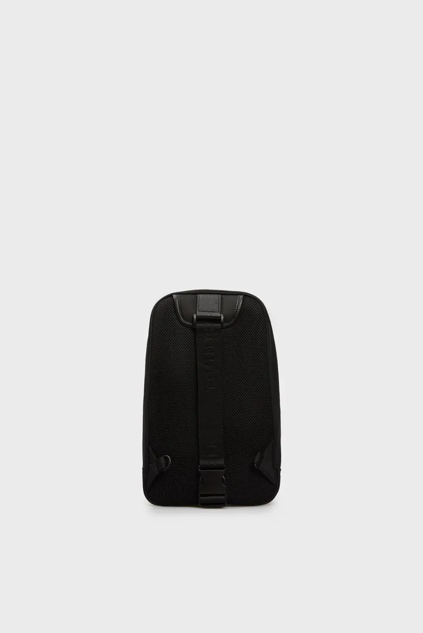 Чоловіча чорна сумка TH REPREVE SLING BAG 4