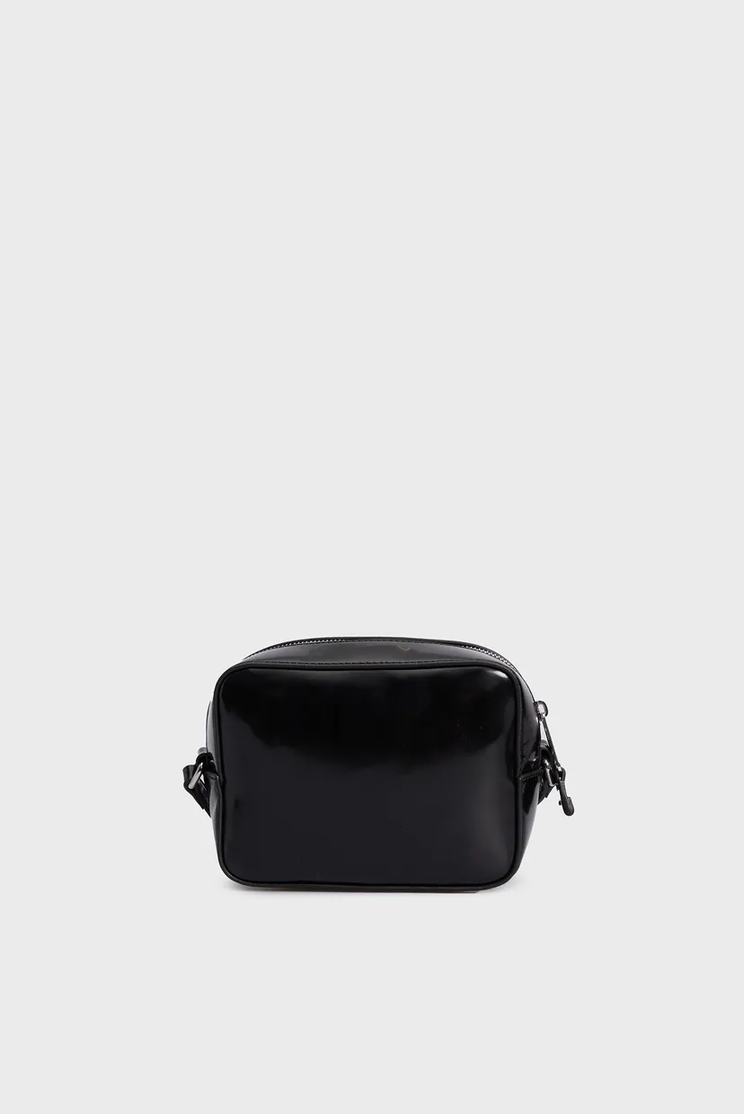Женская черная сумка TJW ESS MUST CAMERA BAG SEASONAL 4