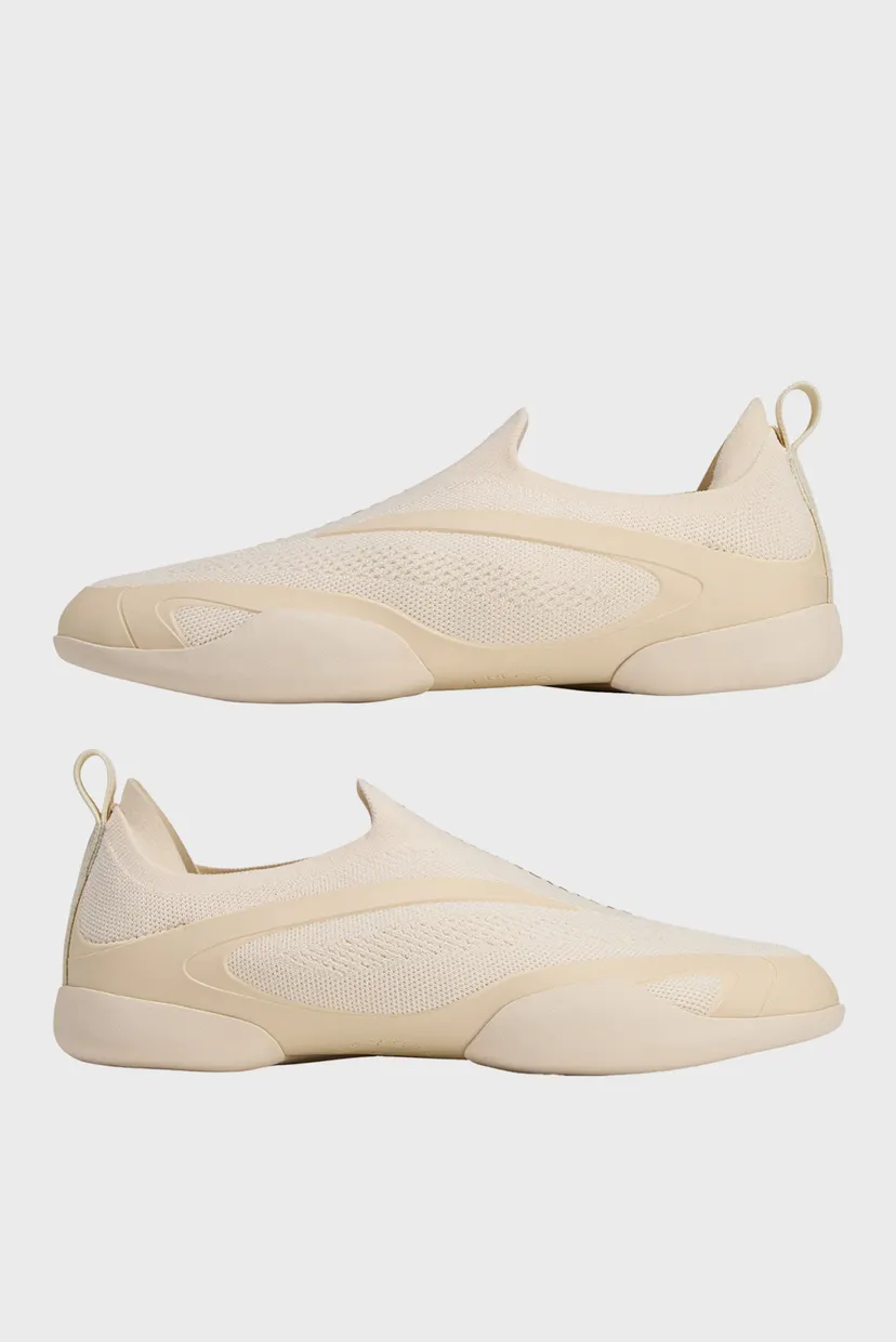 Бежевые слипоны adidas By Stella McCartney Taekwondo 7