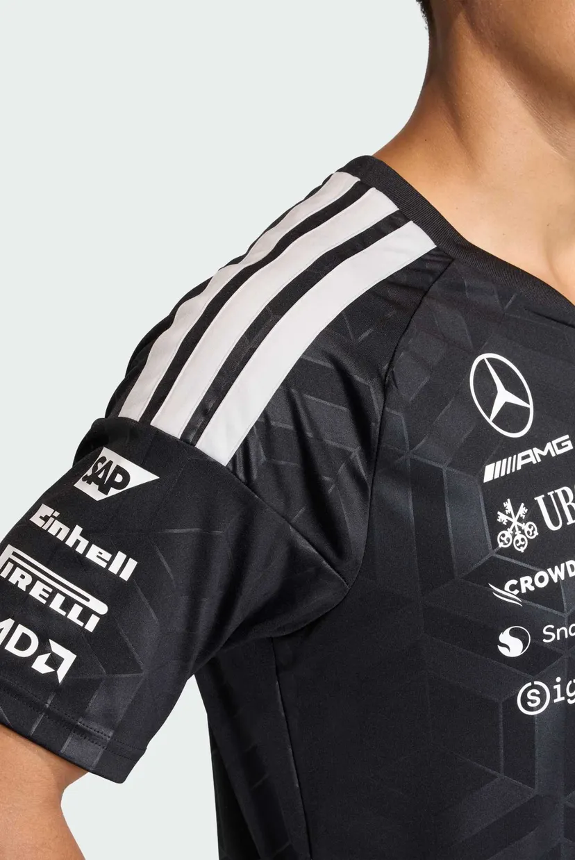 Мужская черная футболка с узором MERCEDES - AMG PETRONAS FORMULA 1 TEAM DRIVER 4