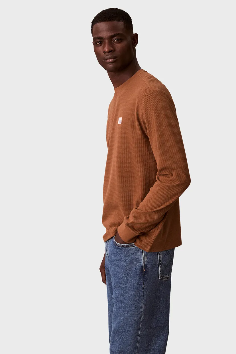 Мужской коричневый лонгслив WAFFLE BADGE CREWNK TEE 3