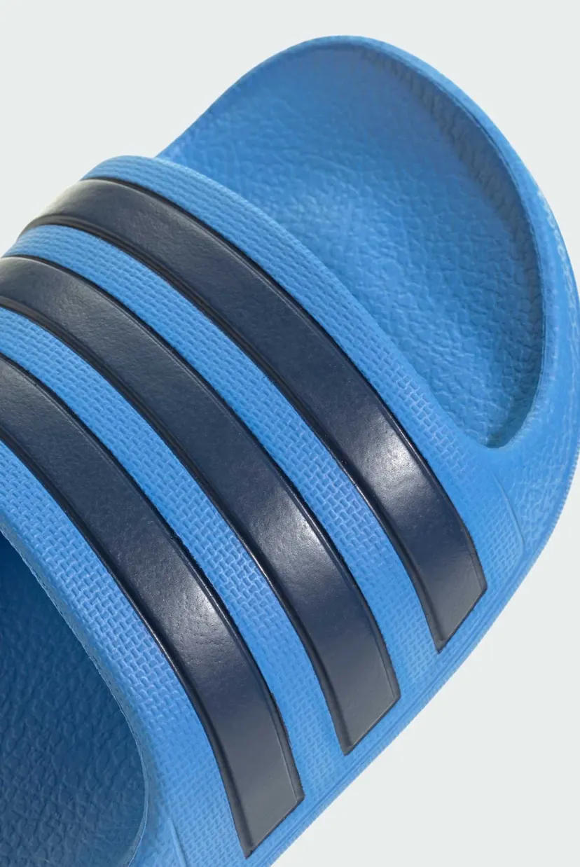 Дитячі сині слайдери Adilette Aqua 8