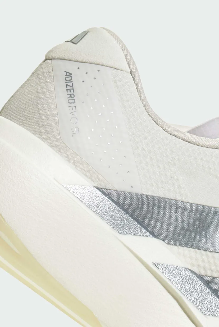 Белые мужские кроссовки Adizero EVO SL 9
