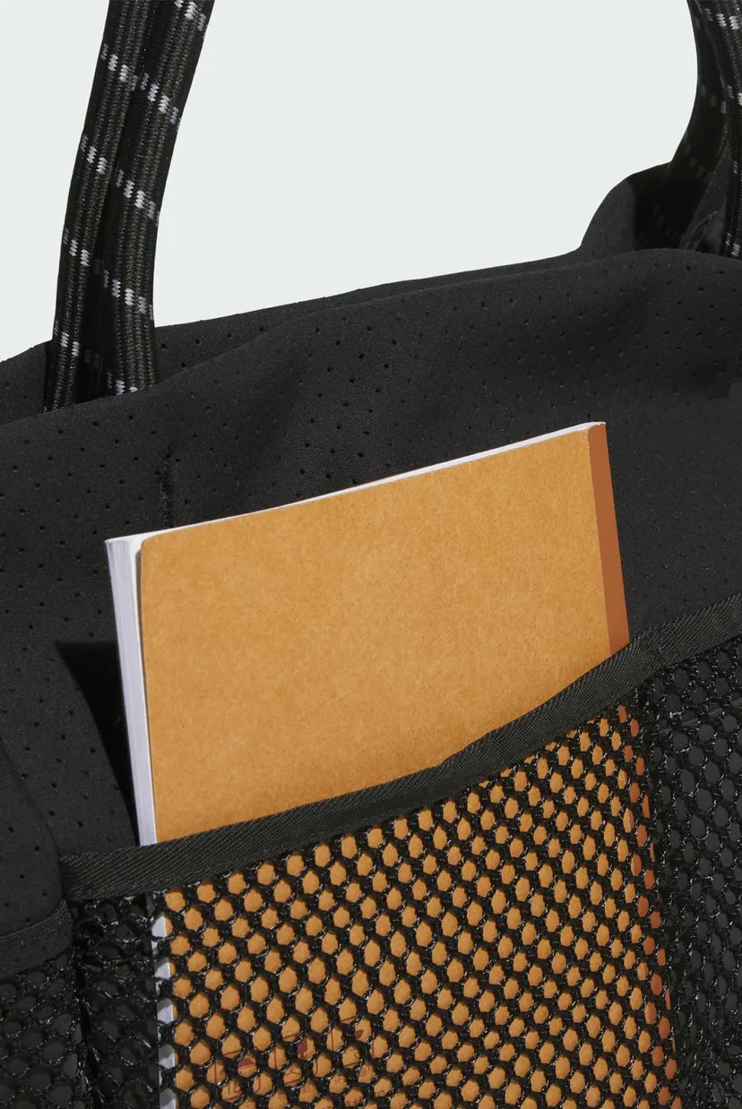Черная сумка MUST HAVES TOTE SEASONAL 5