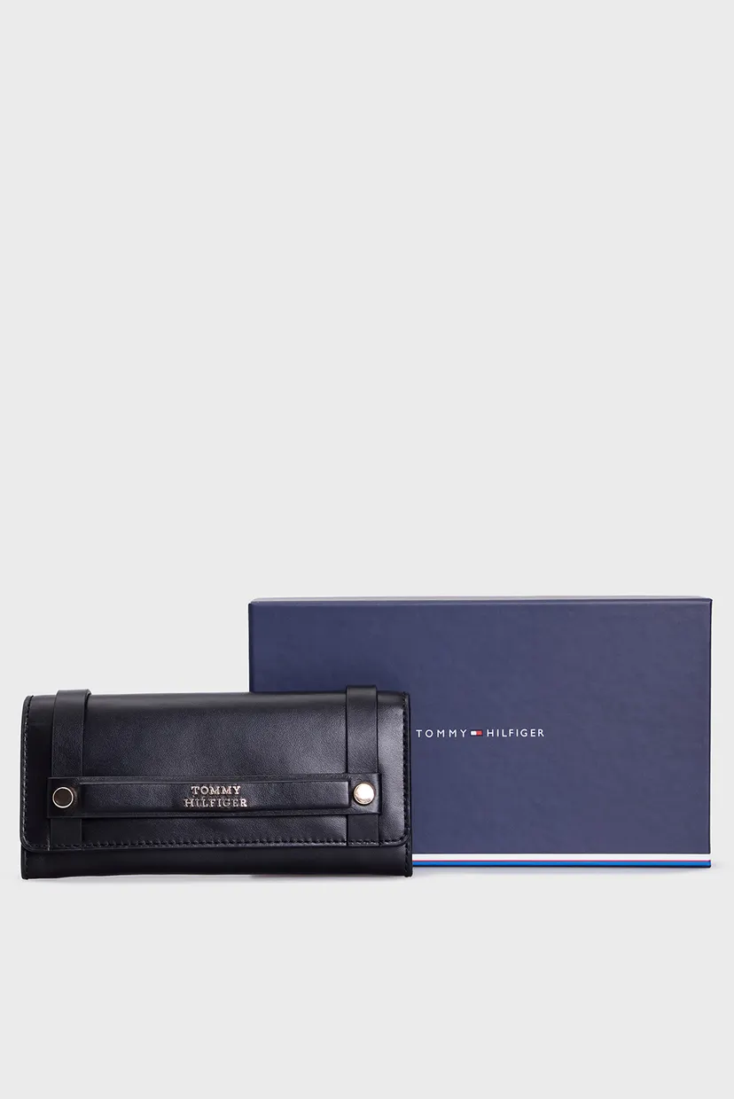 Жіночий чорний шкіряний гаманець TH HERITAGE LEATHER LRG FLAP 5