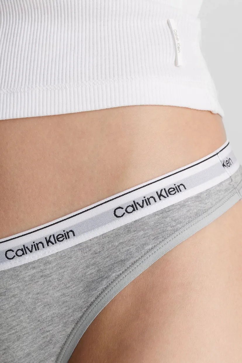 Жіночі сірі трусики THONG 4