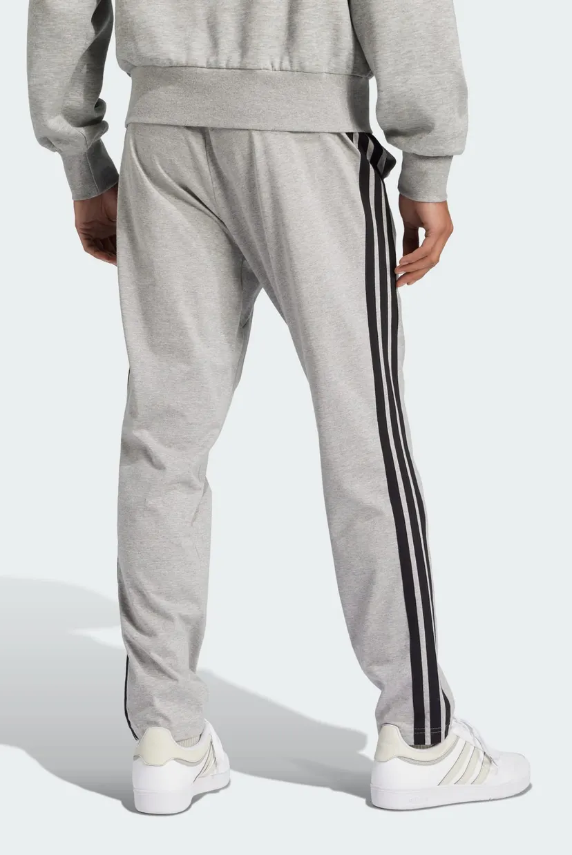 Чоловічі сірі спортивні штани Essentials 3-Stripes Single Jersey 3
