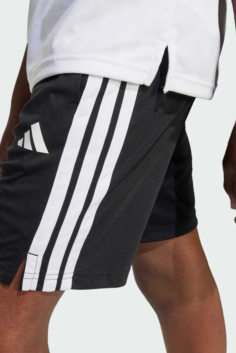 Дитячі чорні шорти Train Essentials 3-Stripes Kids 5