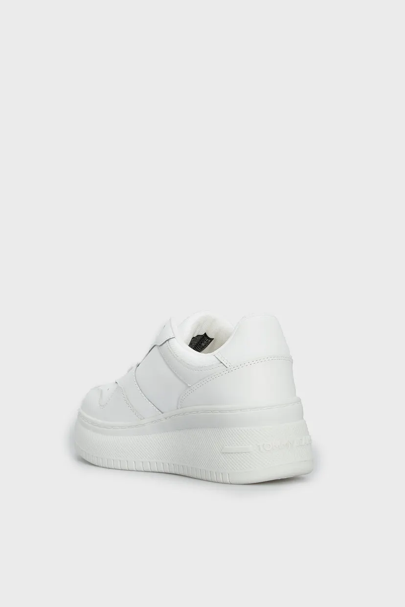 Жіночі білі снікерcи TJW RETRO BASKET FLATFORM ESS 5