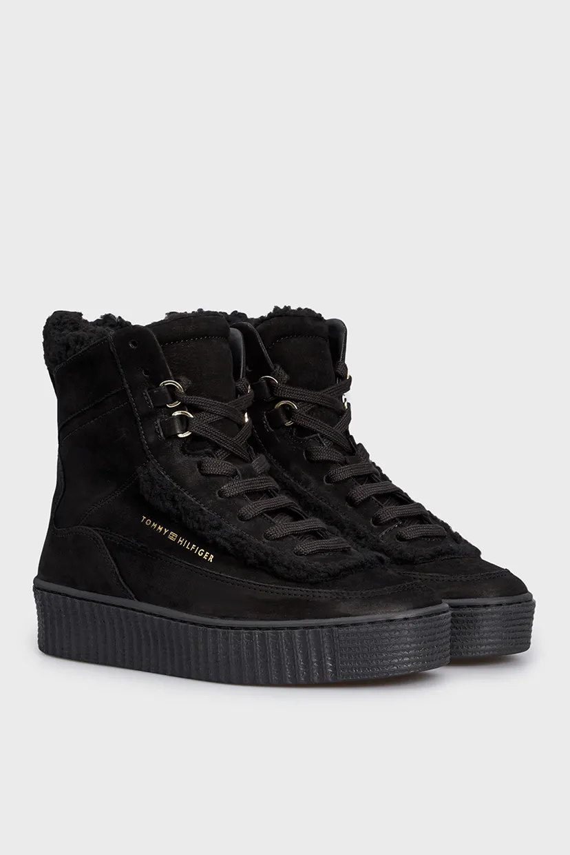 Жіночі чорні хайтопи ESSENTIAL LACE UP WARMBOOTIE 3