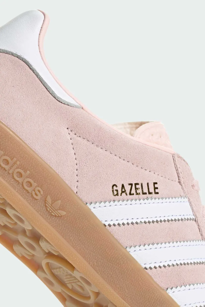Жіночі рожеві замшеві снікерси Gazelle Indoor 9