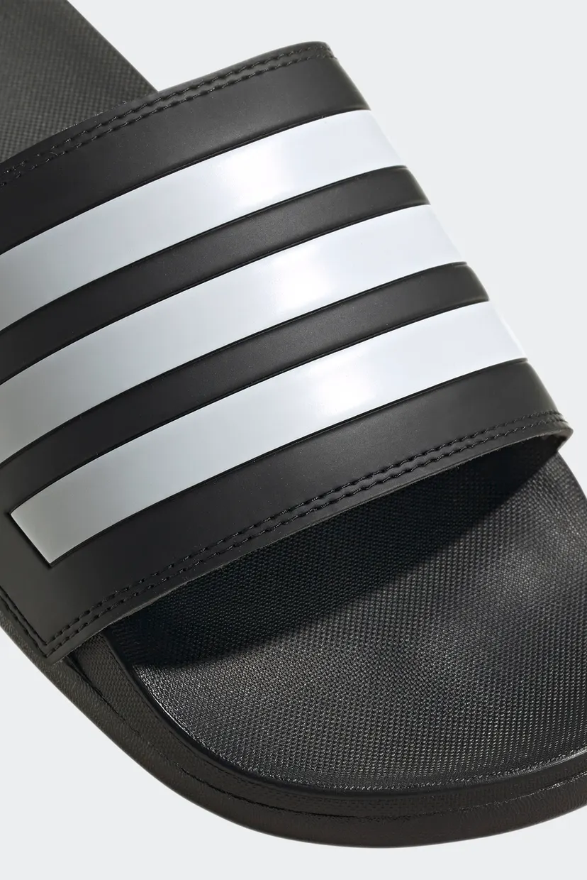 Черные слайдеры Adilette Comfort 8