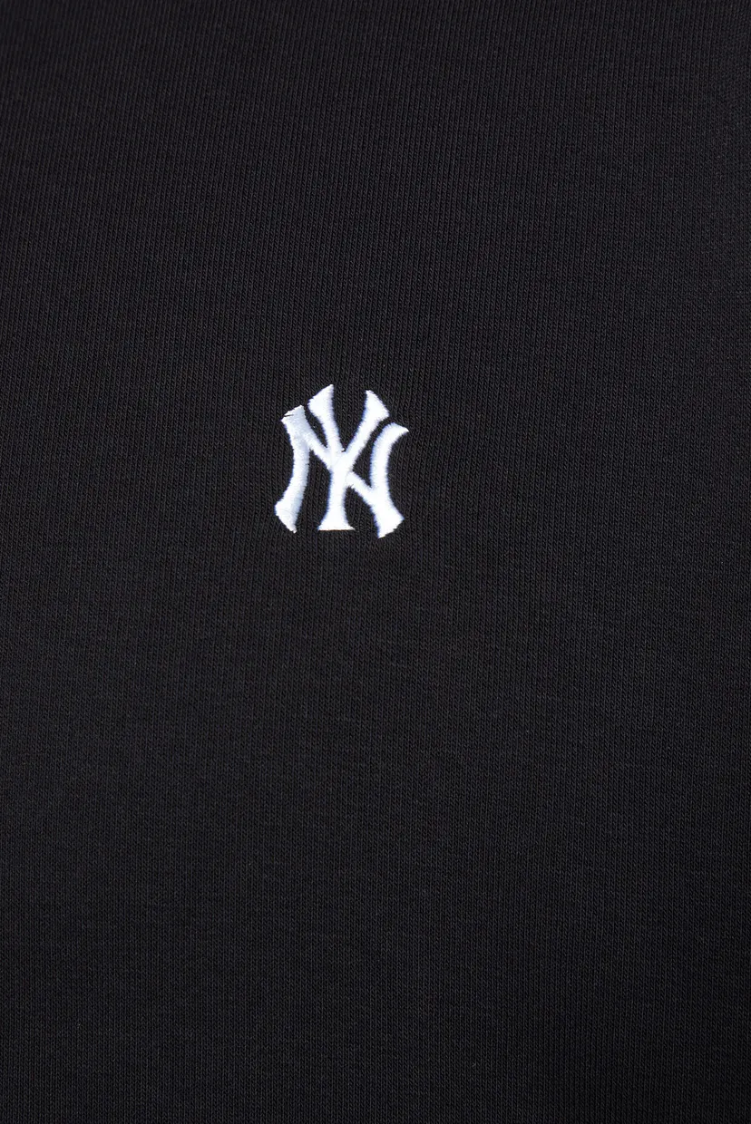 Черный свитшот NEW YORK YANKEES BASE RUNNER L (унисекс) 4