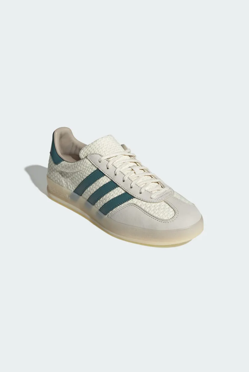 Чоловічі білі снікерси Gazelle Indoor 4