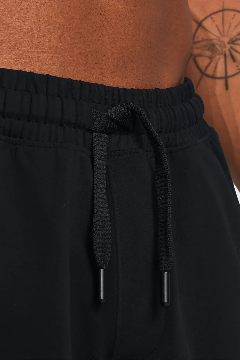 Мужские черные шорты UA Meridian Shorts 4