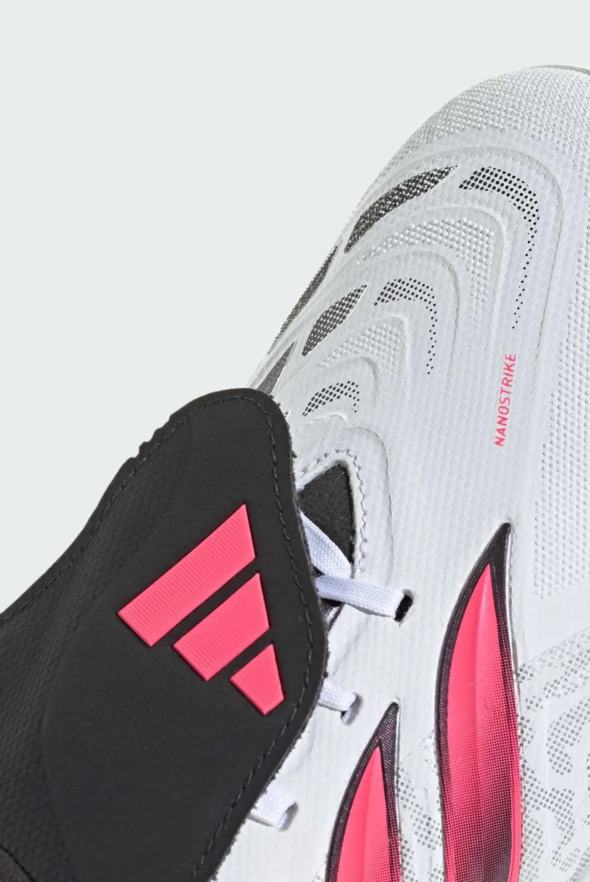 Белые бутсы PREDATOR LEAGUE Fold-Over Tongue Turf Football 8