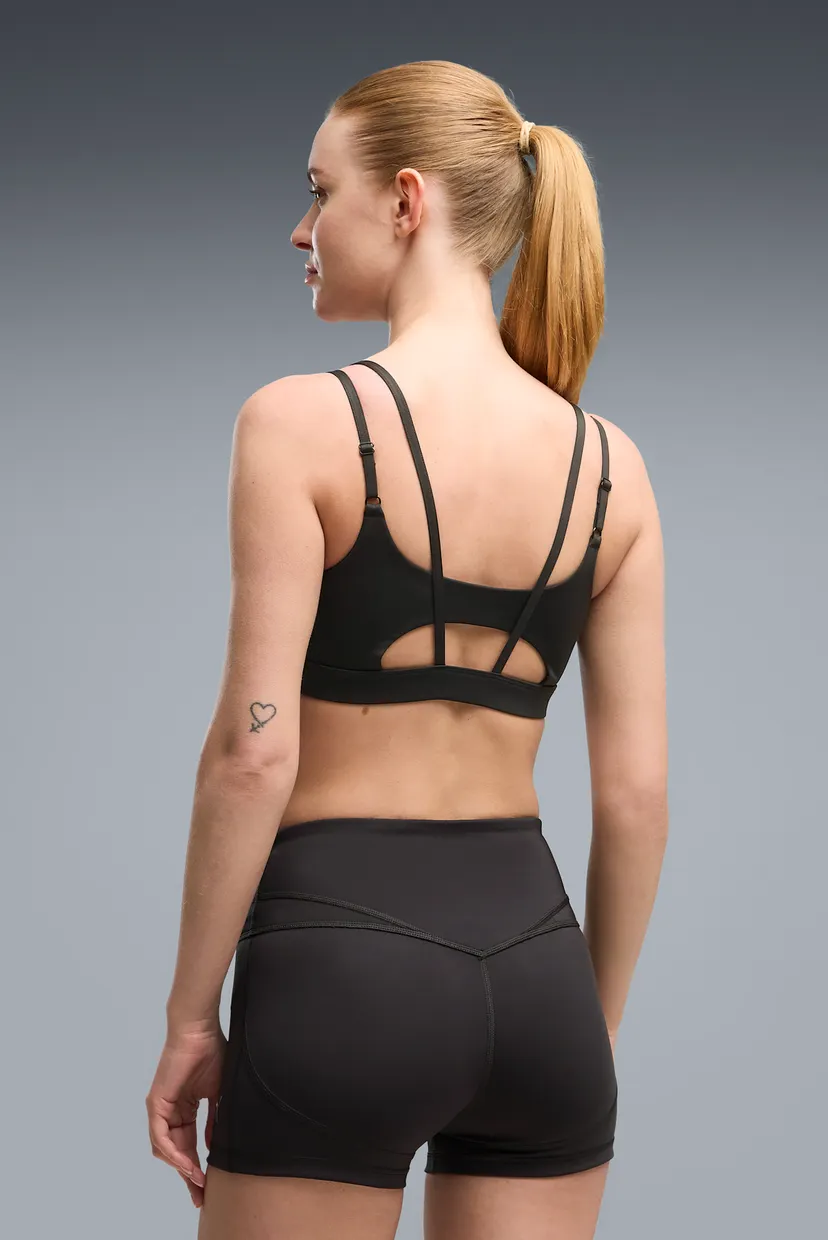 Женский черный топ PUMA Shape Sports Bra Women 3