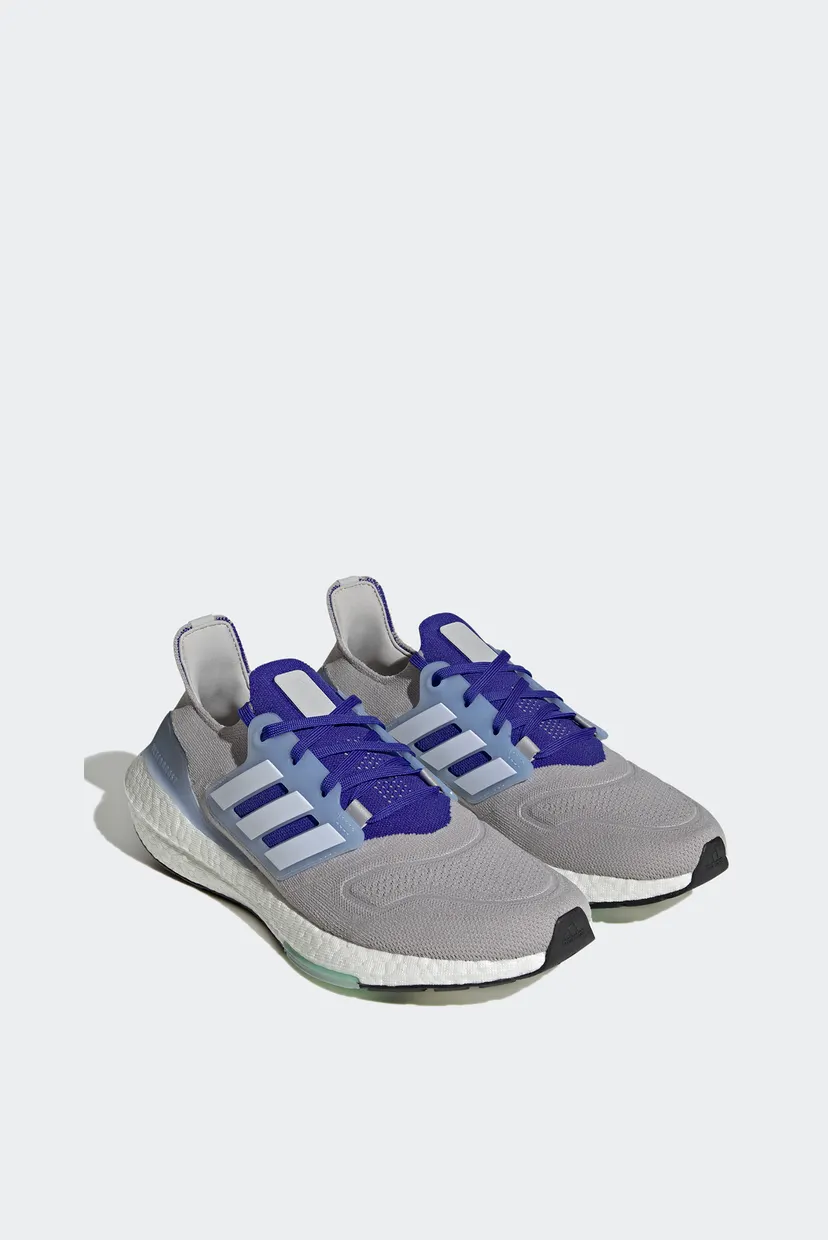 Чоловічі сірі кросівки Ultraboost 22 5