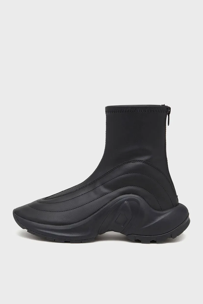 Черные хайтопы S-D-RUNNER BOOTIE X 7