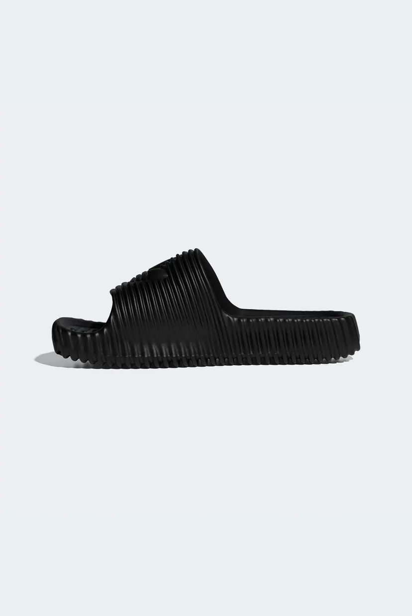 Черные слайдеры Adilette 25 6