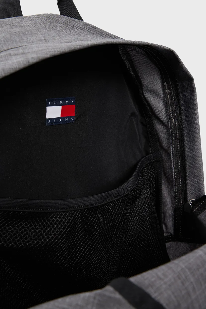 Чоловічий сірий рюкзак TJM ESS ESS DAILY SEASONAL BACKPACK 6