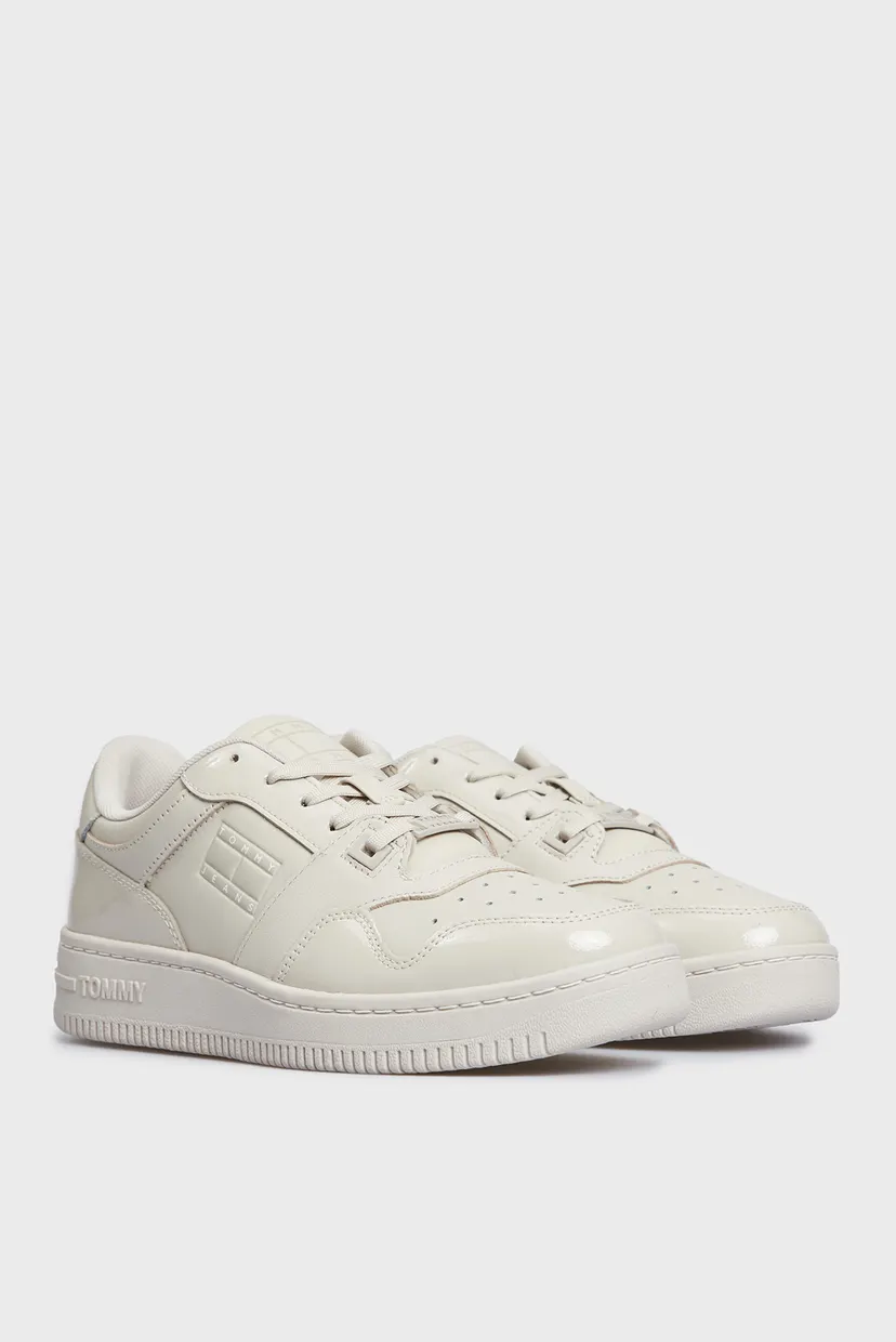 Жіночі білі шкіряні кросівки TJW RETRO BASKET GLOSSY 3