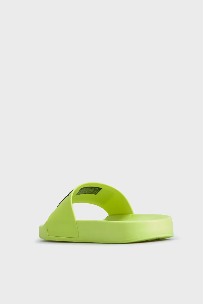Женские салатовые слайдеры TOMMY JEANS FLAG POOL SLD ESS 5