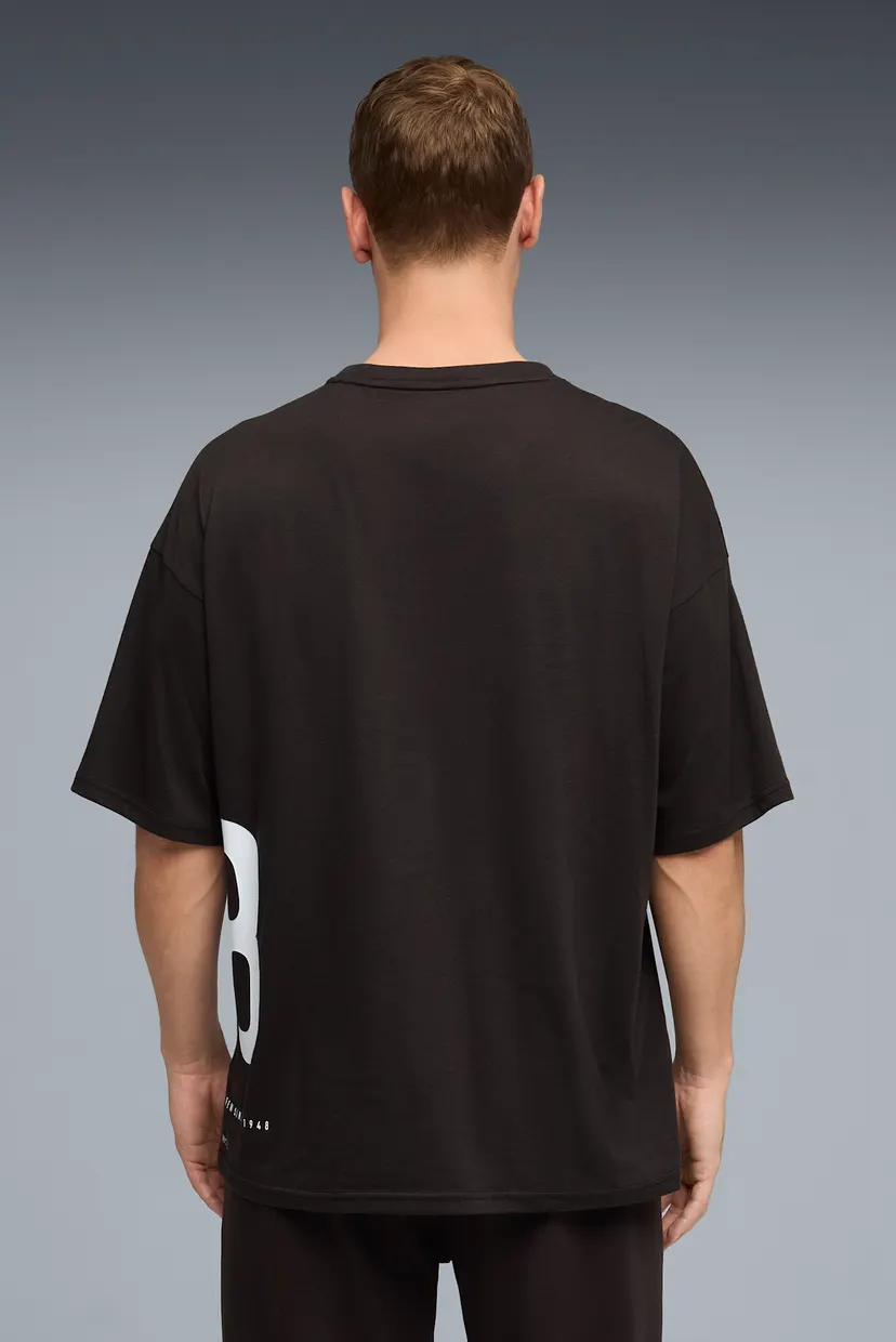 Мужская черная футболка Graphics Training Tee Oversized Men 3