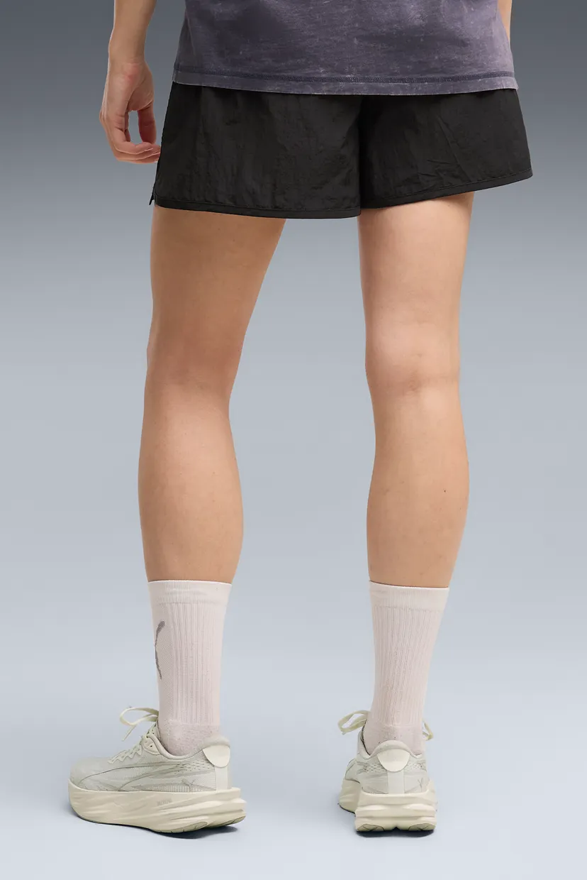 Женские черные шорты Run Culture Collective T7 Woven 4