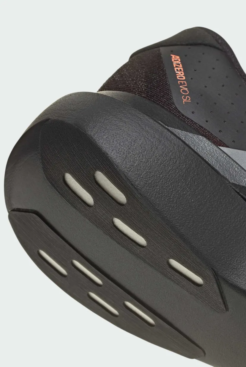Чоловічі чорні кросівки Adizero EVO SL 9